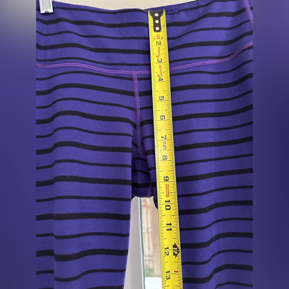 Athleta Purple Black Stripe Chaturanga Capri Leggings Running Tights medium - Picture 5 of 7